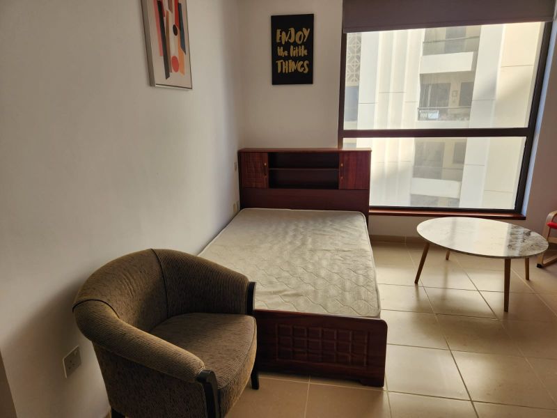 Bed Space in Master Room  Near JBR 1 Tram  Females Only